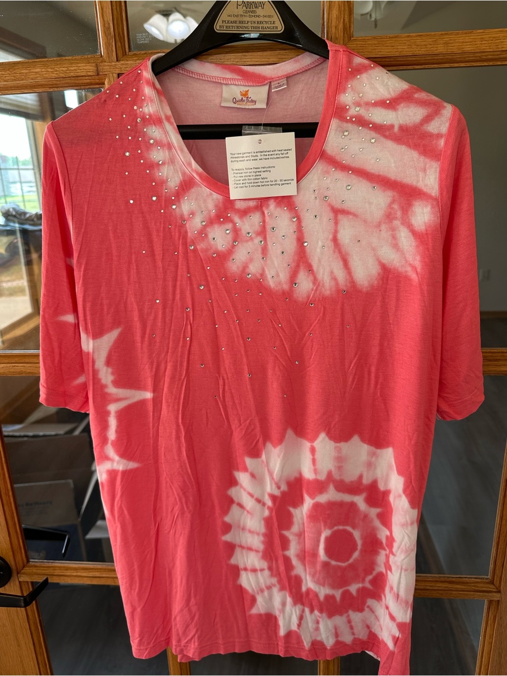 Quacker Factory Pink & White Tie-Dye Short Sleeve Tee with Rhinestones